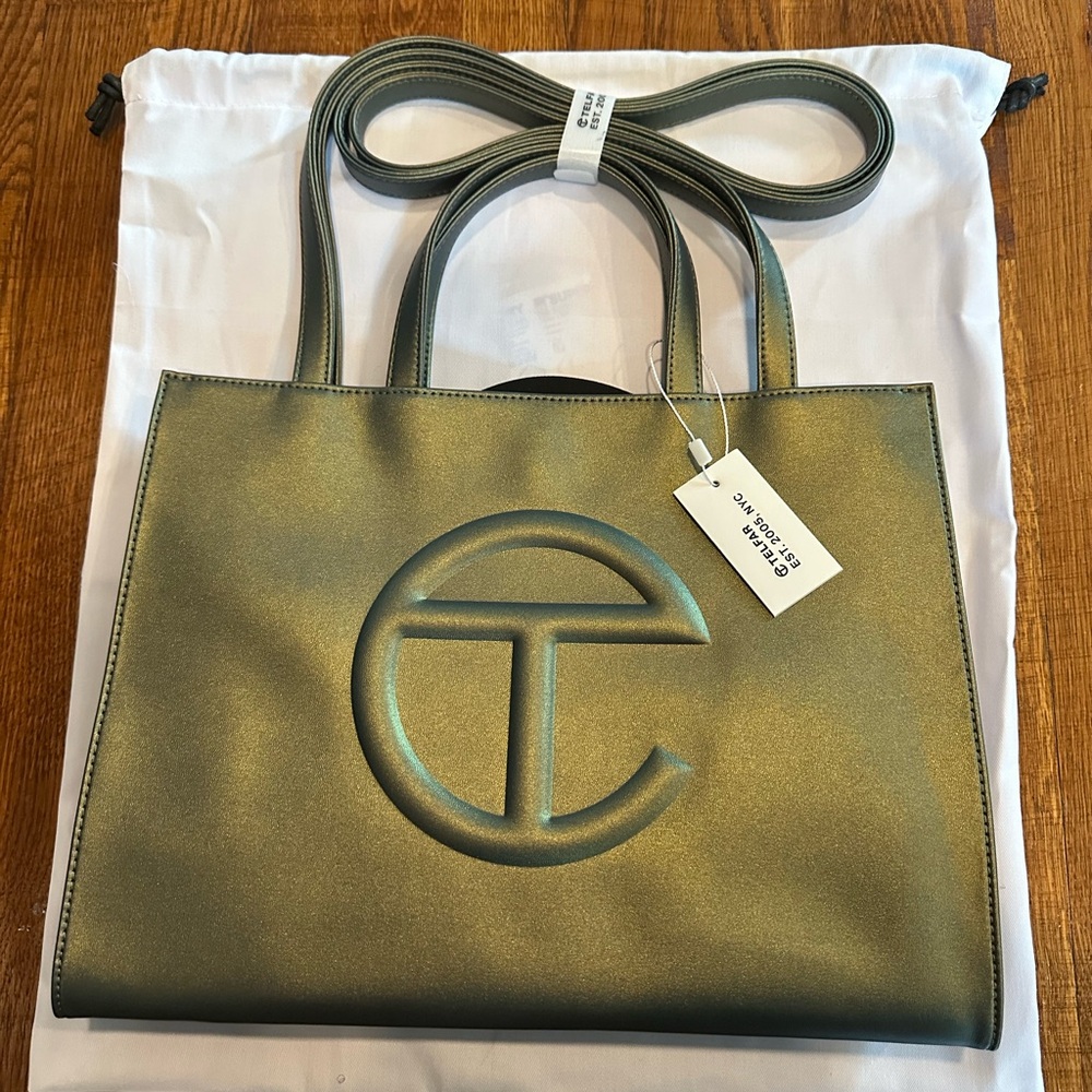 Medium Shopping Bag Telfar - Acid